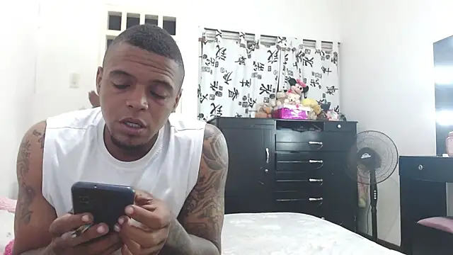 Snapshot of hot_and_naughty_latin chatting on February 20, 10:59 am hot and naughty latin online show from February 20, 10:59 am