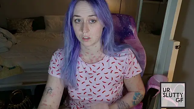 ursluttygf online show from April 22, 2:14 am