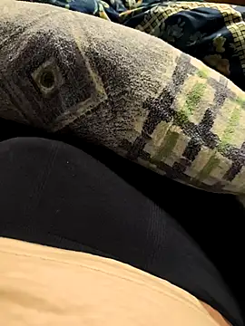 manuel9428 online show from April 22, 10:44 pm