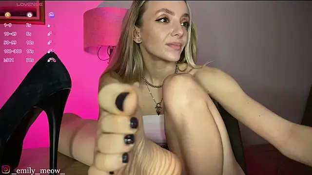 Snapshot of _Emily_Sweety_ chatting on January 28, 3:04 pm Emily Sweety online show from January 28, 3:04 pm