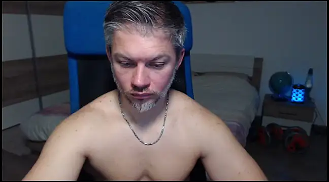 RobbyShawz online show from December 21, 10:50 am