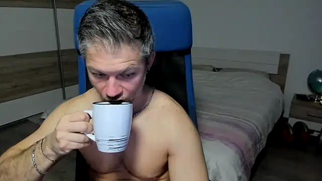 RobbyShawz online show from January 31, 5:30 am