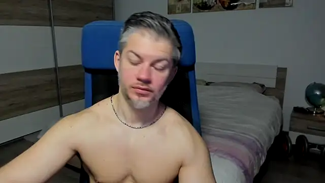 RobbyShawz online show from February 12, 5:58 am