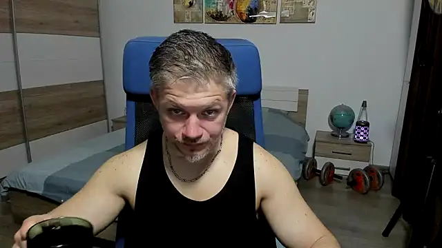 RobbyShawz online show from April 9, 4:34 am