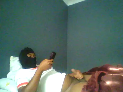 Snapshot of TitularAdaption chatting on December 20, 4:41 am TitularAdaption online show from December 20, 4:41 am