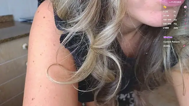 Lunamix online show from January 4, 12:16 pm