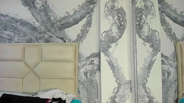 Snapshot of Rianamanson chatting on October 15, 9:48 pm Rianamanson online show from October 15, 9:48 pm