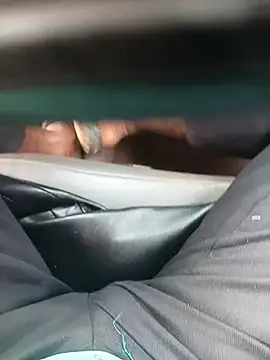 Royalk2030 online show from March 3, 8:20 am