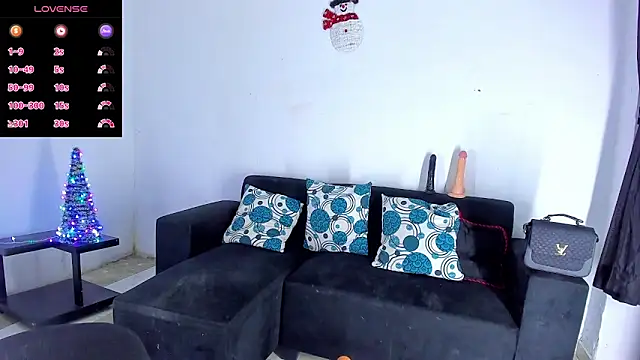 BritannyLord online show from December 15, 1:35 am