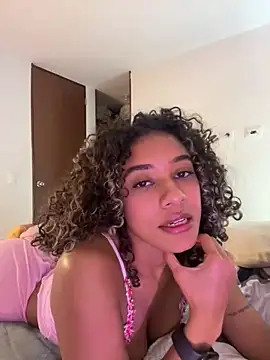 Snapshot of Belkaj chatting on June 24, 8:46 am Belkaj online show from June 24, 8:46 am