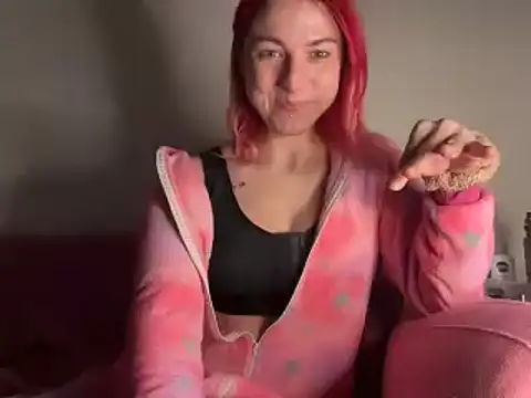 Nikky Divine online show from January 2, 4:02 pm