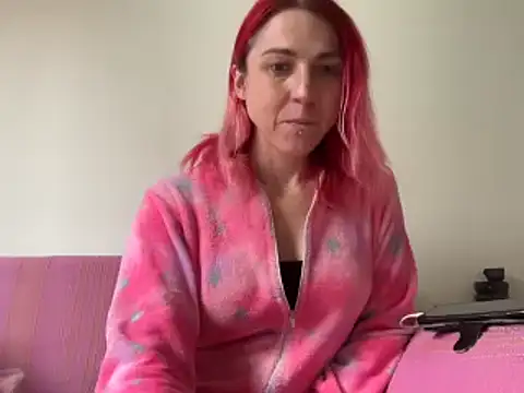 Nikky Divine online show from January 3, 12:41 pm