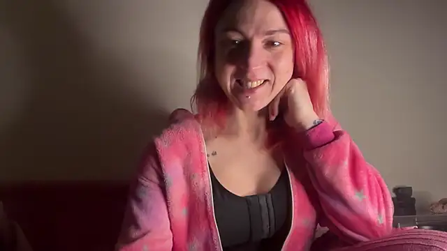 Nikky Divine online show from January 6, 5:52 am