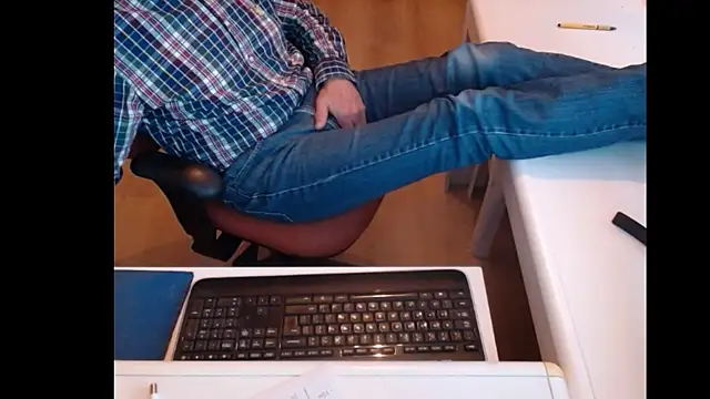 dutchpornking online show from February 12, 3:27 pm