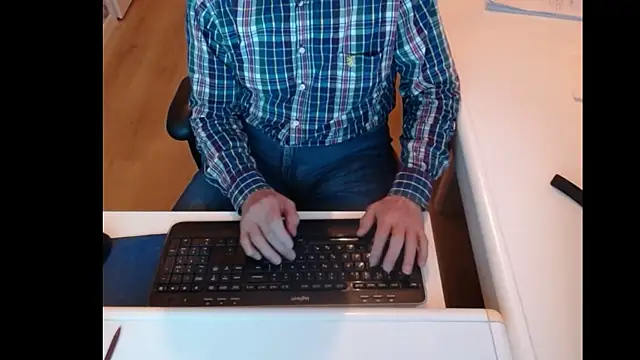 dutchpornking online show from February 15, 4:56 pm