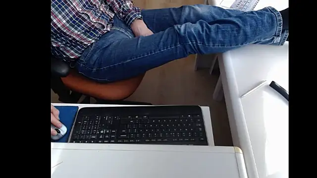 dutchpornking online show from March 4, 11:51 am