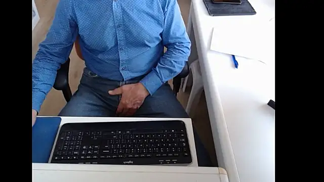 dutchpornking online show from September 15, 7:41 am