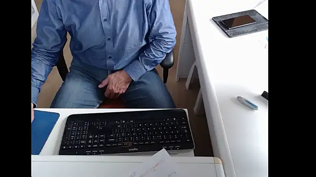 dutchpornking online show from September 21, 8:16 am