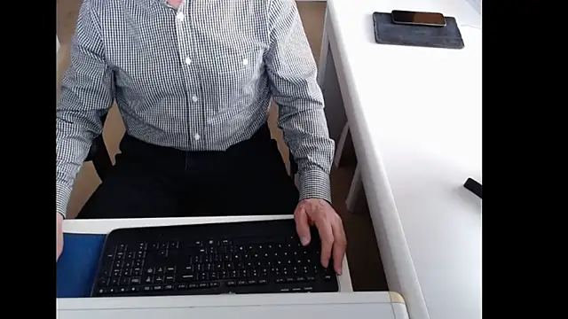 dutchpornking online show from April 21, 6:09 am