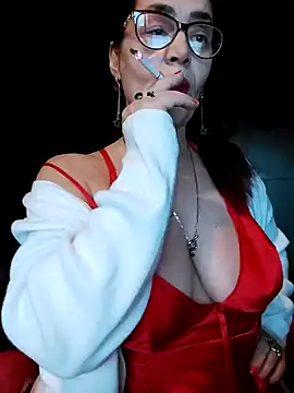 Chriss Tinaa online show from December 26, 7:03 am