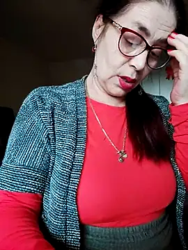 Chriss Tinaa online show from February 21, 6:18 am