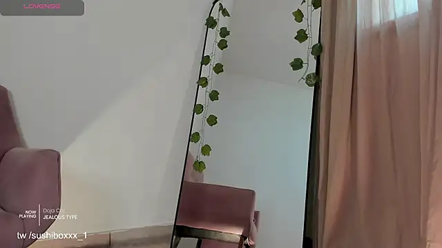 sushiboxxx online show from November 11, 1:11 pm