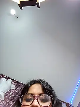 PokeGirld online show from December 6, 4:47 am