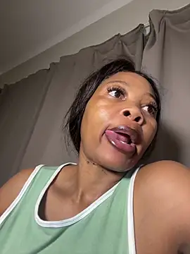 cherrybabe76 online show from March 19, 8:54 pm