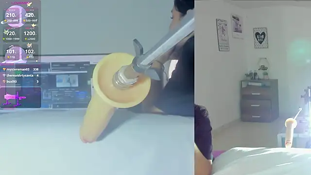 sofi velez online show from February 10, 5:06 pm