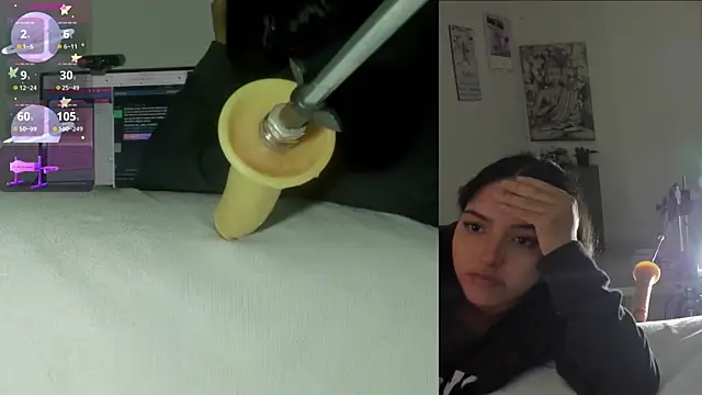 sofi velez online show from April 3, 5:00 pm