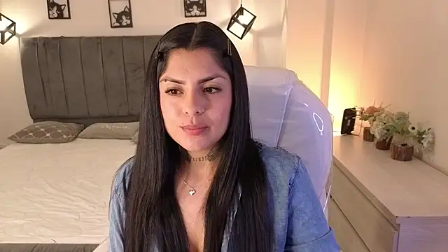 Catalinaa martinez online show from November 22, 3:49 am