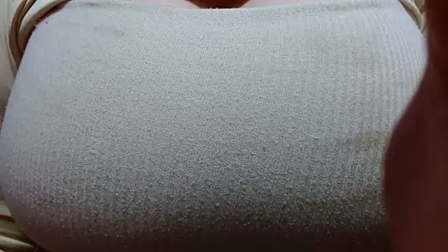 AnnyelinnaLove online show from January 22, 8:17 pm