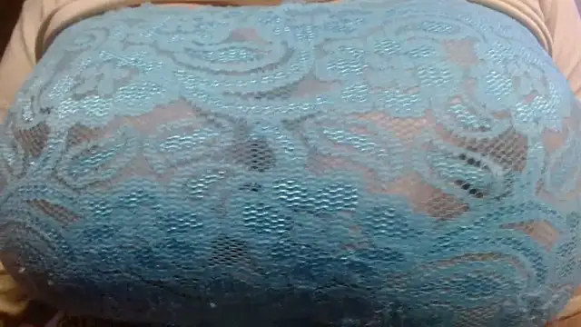 AnnyelinnaLove online show from February 14, 5:51 am