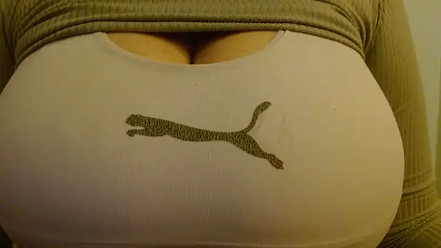 AnnyelinnaLove online show from October 11, 4:01 am