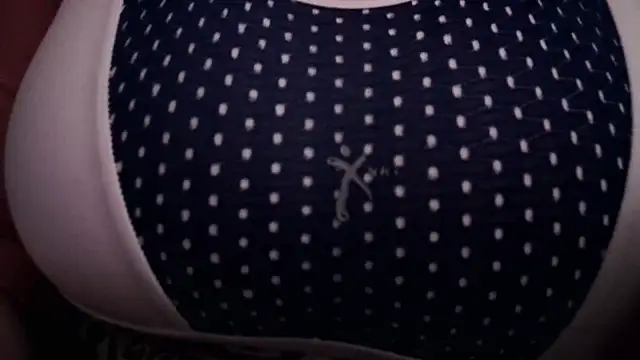 AnnyelinnaLove online show from December 22, 11:35 pm