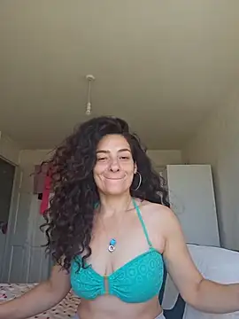 Snapshot of YourGirlNextDoor69 chatting on July 2, 12:11 pm YourGirlNextDoor69 online show from July 2, 12:11 pm