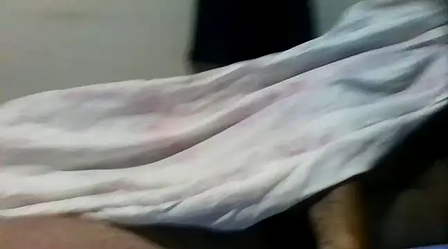 Snapshot of SAFADINHO-25 chatting on February 23, 3:02 am SAFADINHO-25 online show from February 23, 3:02 am