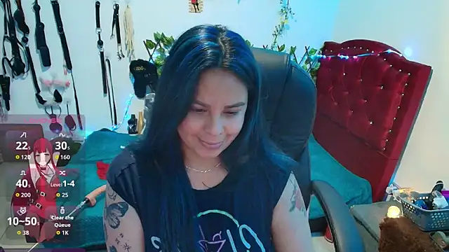 elektra 32 online show from November 11, 9:09 am