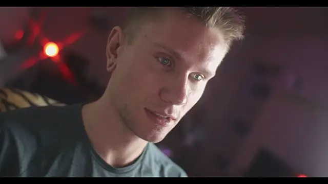 kevin-park online show from December 6, 10:30 pm