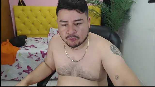 oso dirty  online show from December 21, 5:40 pm