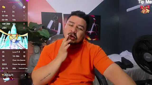 oso dirty  online show from December 29, 5:33 pm