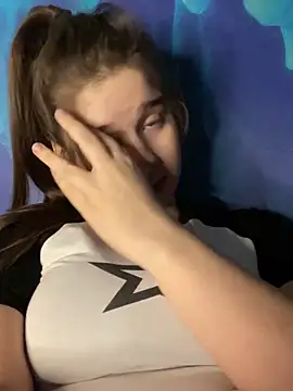 HornyGirlH online show from January 4, 3:40 am