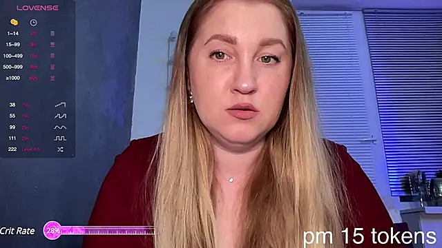 ollydoll92 online show from February 19, 8:20 pm