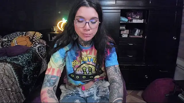 Lilmarieee online show from January 31, 12:50 am