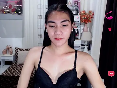 Snapshot of LAVIDALENATS chatting on January 6, 4:43 pm LAVIDALENATS online show from January 6, 4:43 pm