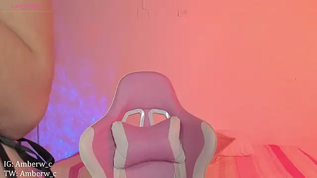 Snapshot of Ambeerouse chatting on February 10, 1:14 am Ambeerouse online show from February 10, 1:14 am