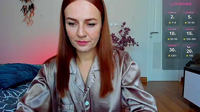 BritneyHall online show from January 14, 7:17 am