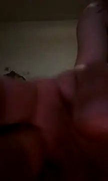 Snapshot of landy20cm chatting on December 1, 5:46 pm landy20cm online show from December 1, 5:46 pm