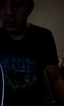 Snapshot of landy20cm chatting on December 5, 7:49 am landy20cm online show from December 5, 7:49 am