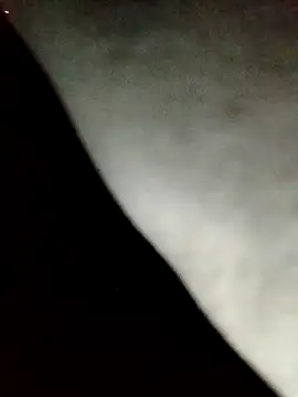 Snapshot of Annerae chatting on March 8, 4:11 pm Annerae online show from March 8, 4:11 pm